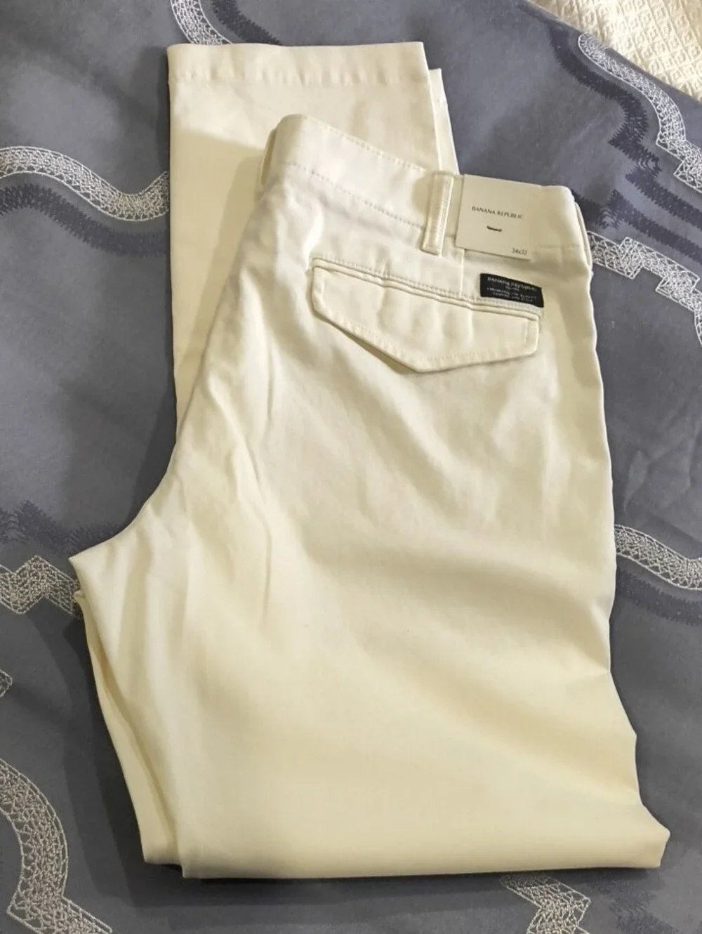 Banana Republic Athletic Slim Stretch Chino 34W x 32L
